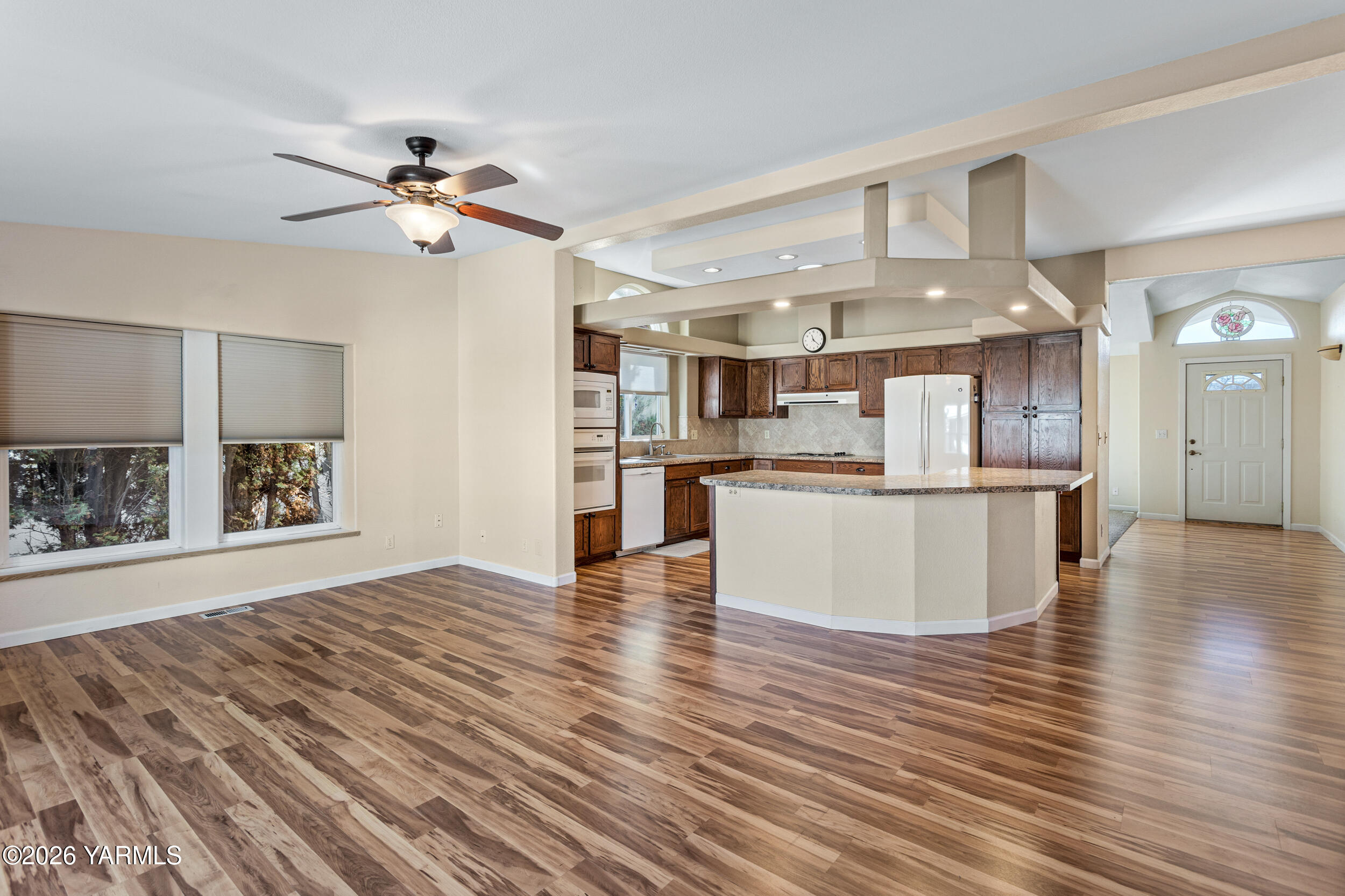 1709 South 68th Avenue Yakima, WA 98908 - Photo 7 of 29 1709 S 68th Ave
