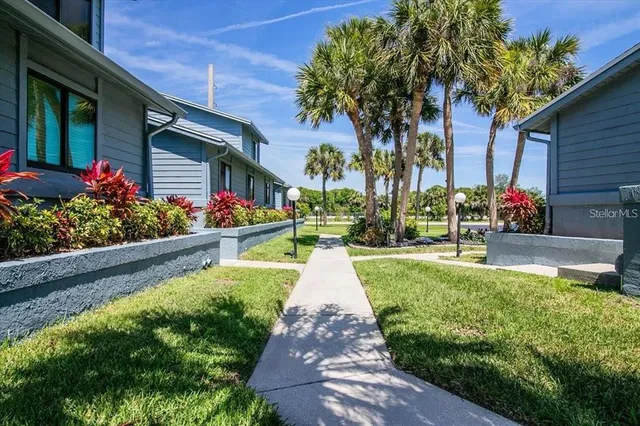 $262,500 | 1839 Settlers Drive, Unit B6, Nokomis, FL 34275