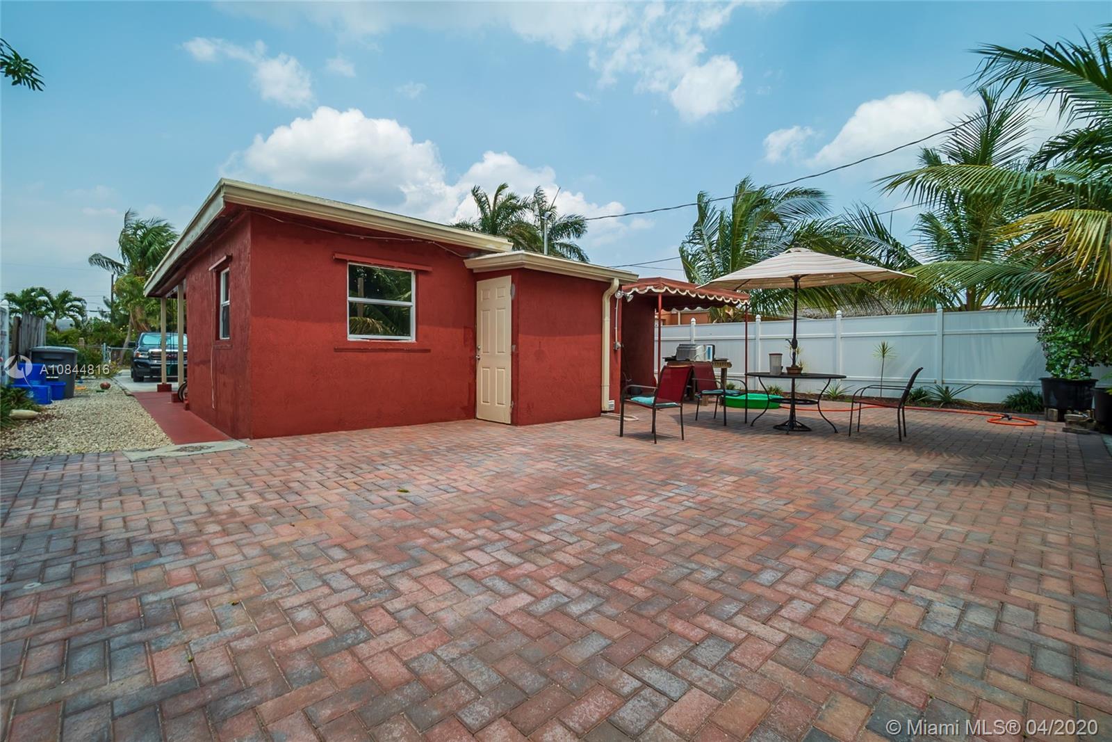 1228 South Ridge Road Lantana, FL 33462 - Photo 14 of 16