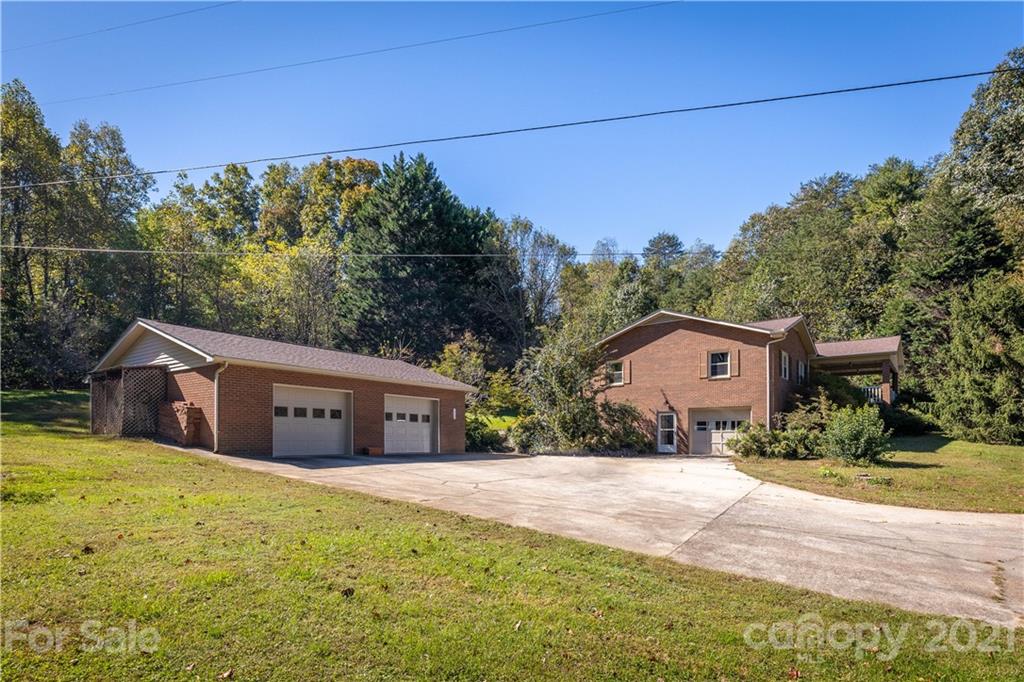 308 Brentwood Road Morganton, NC 28655 - Photo 5 of 31 Gallery Image 5