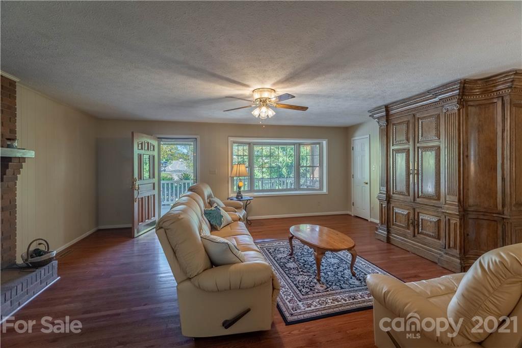308 Brentwood Road Morganton, NC 28655 - Photo 7 of 31 Gallery Image 7