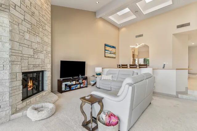 $8,500 | 55764 Oak-Tree, La Quinta, CA 92253