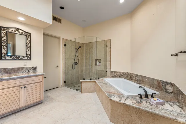 $8,500 | 55764 Oak-Tree, La Quinta, CA 92253