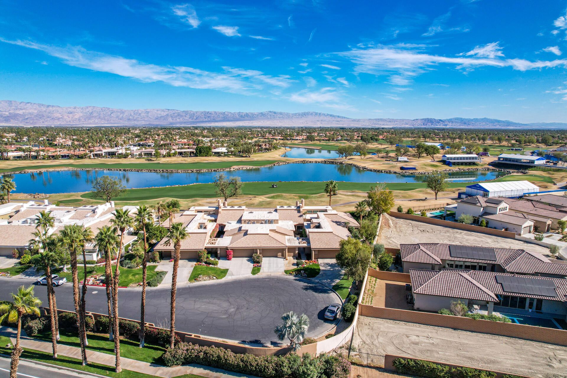 55764 Oak-Tree La Quinta, CA 92253 - Photo 46 of 50 a view of a city