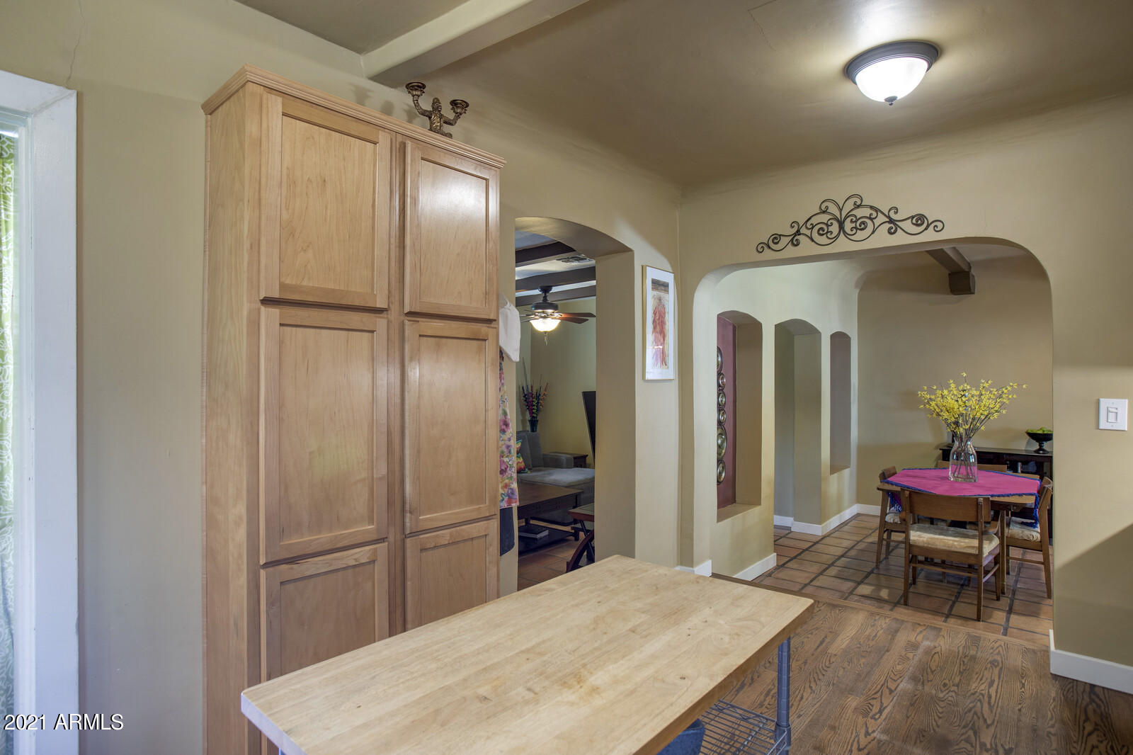 505 West Almeria Road Phoenix, AZ 85003 - Photo 11 of 45 11_505_W_Almeria_Rd__11_mls