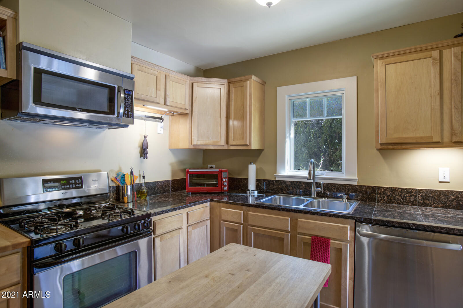505 West Almeria Road Phoenix, AZ 85003 - Photo 14 of 45 14_505_W_Almeria_Rd__14_mls
