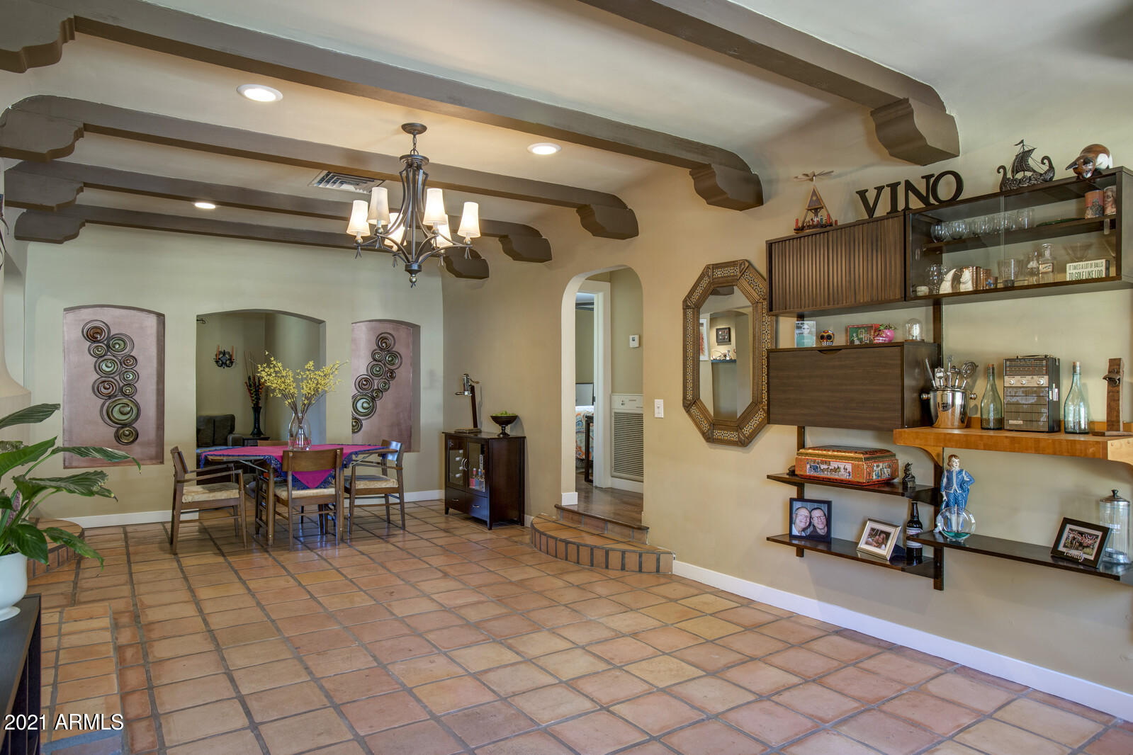 505 West Almeria Road Phoenix, AZ 85003 - Photo 6 of 45 06_505_W_Almeria_Rd__06_mls