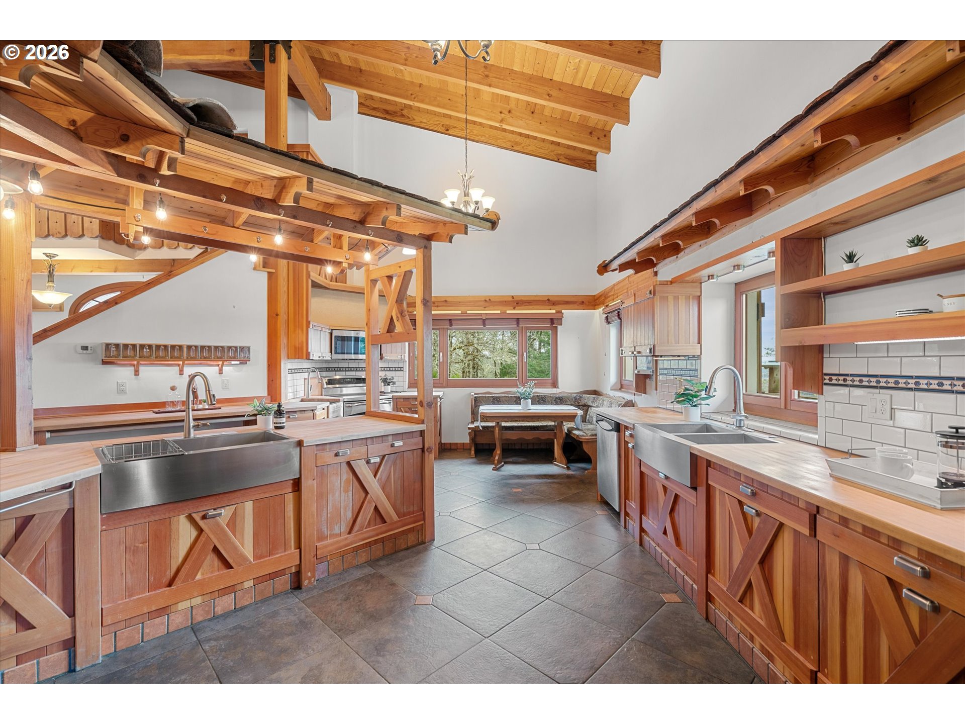 2550 Stiles Road Dallas, OR 97338 - Photo 14 of 48
