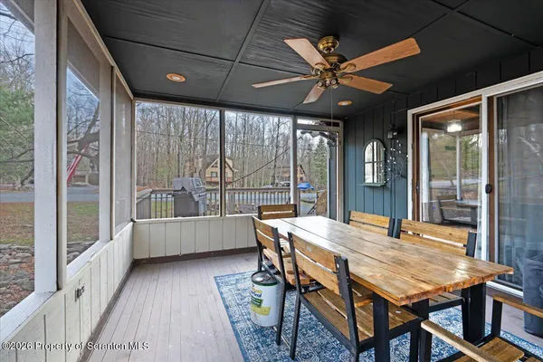 $285,000 | 2511 Oak Circle, Lake Ariel, PA 18436