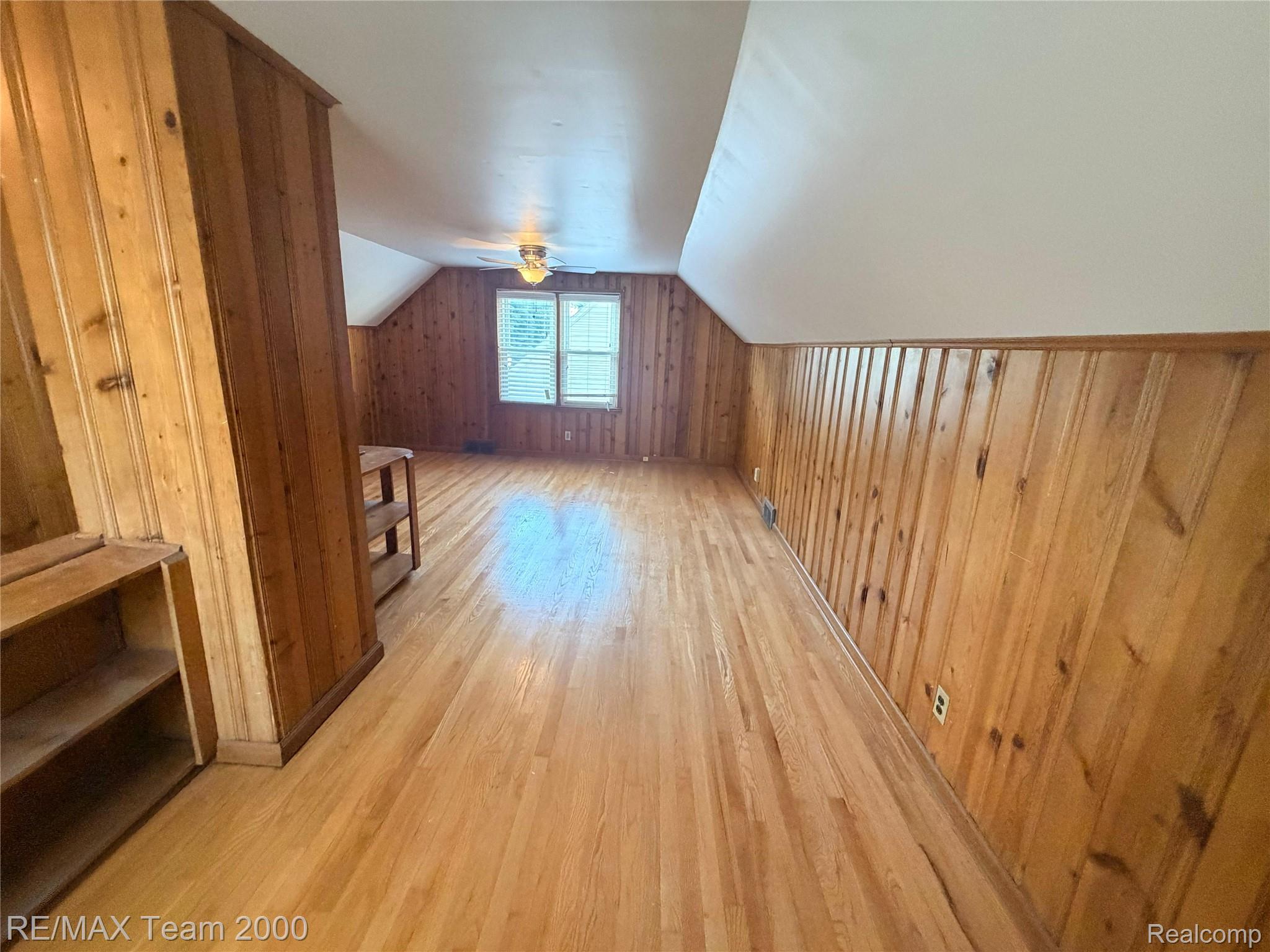 3418 Harding Street Dearborn, MI 48124 - Photo 9 of 15 WhatsApp Image 2026-06-30 at 22.16.56 (8).jpeg