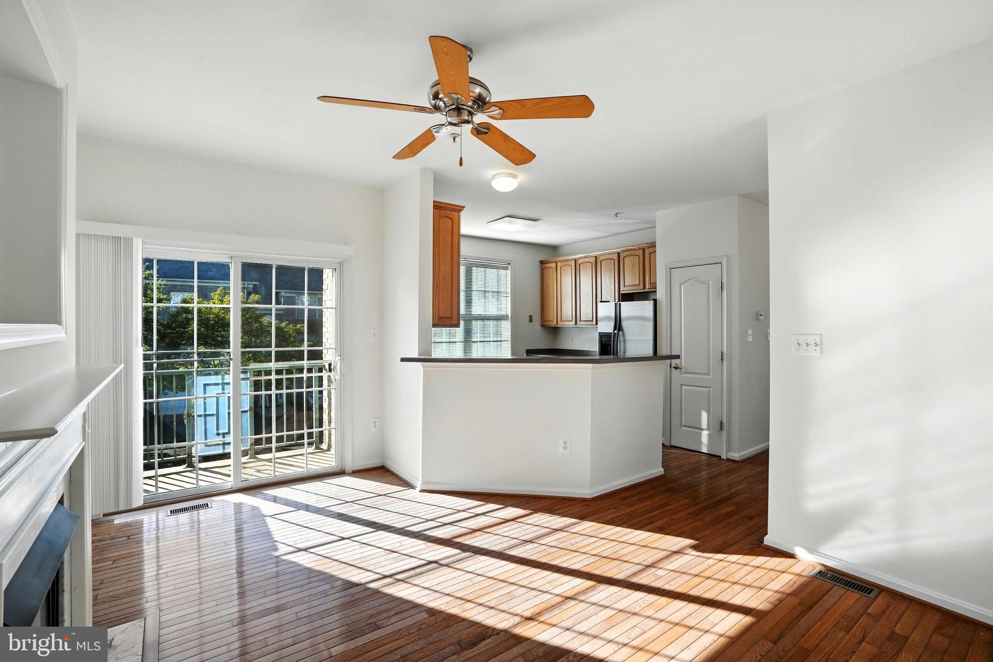 12180 Abington Hall Place, Unit 206 Reston, VA 20190 - Photo 15 of 34