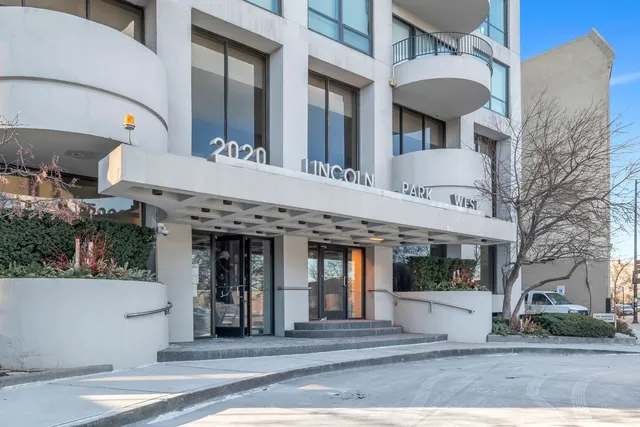 $2,450 | 2020 North Lincoln Park West, Unit 30L, Chicago, IL 60614