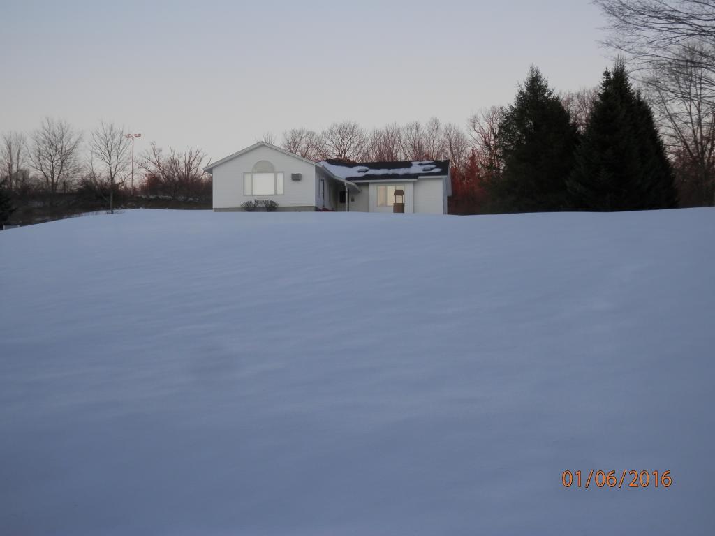 18 Humphrey Road Derry, NH 03038 - Photo 3 of 17