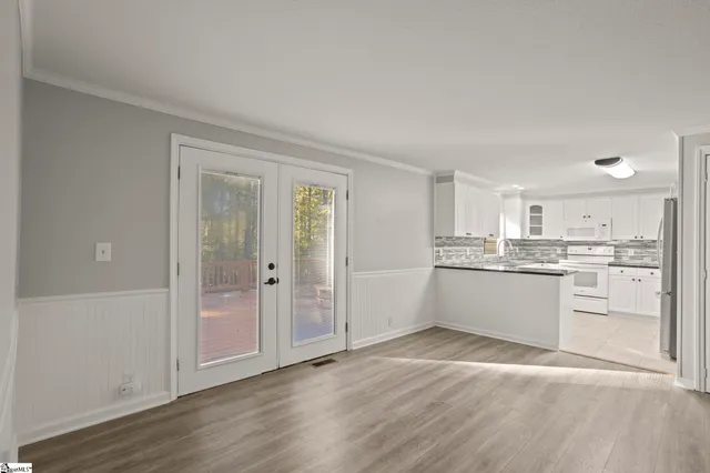 $325,000 | 123 Country Acres Road, Greenwood, SC 29646