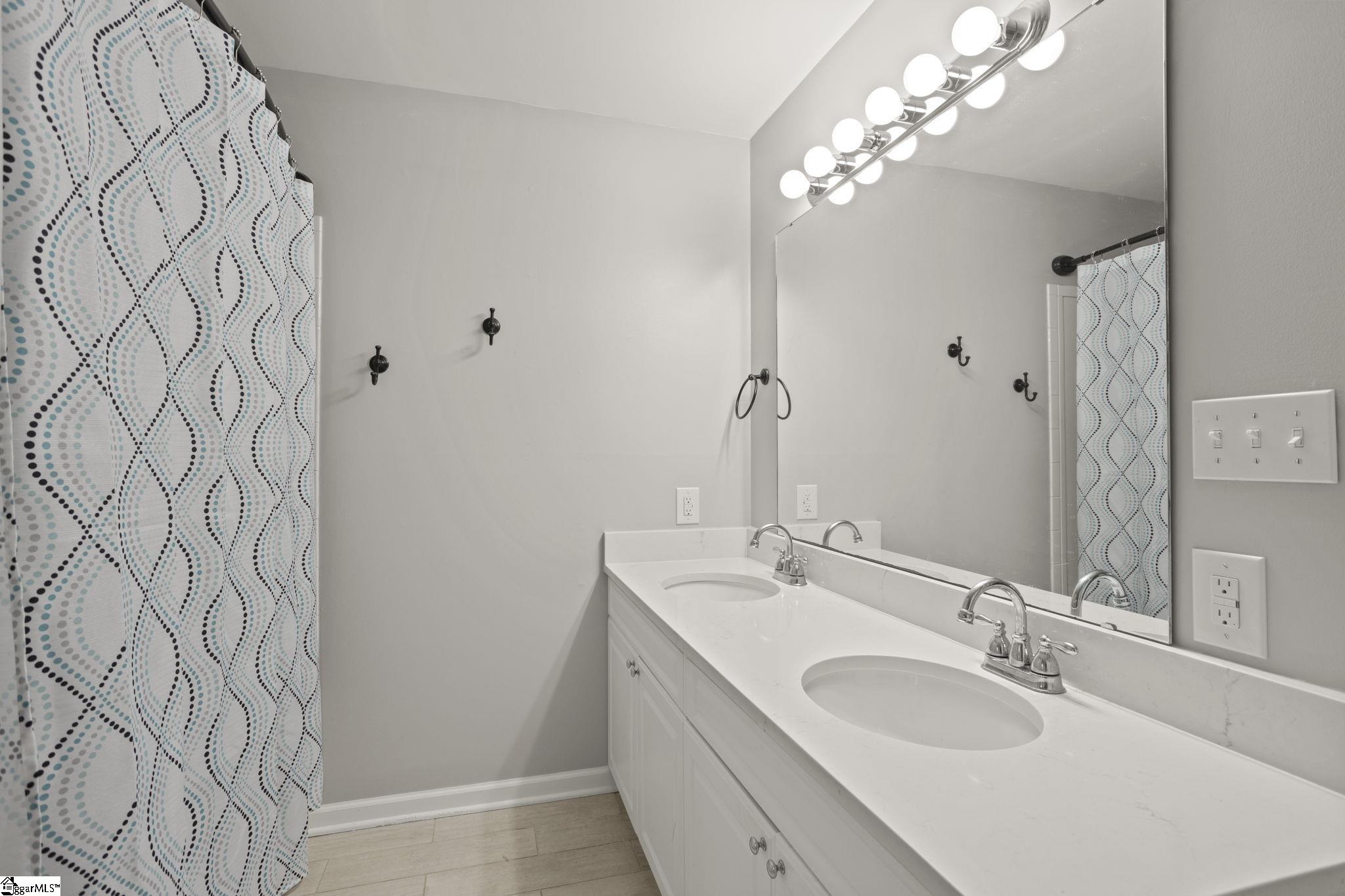 123 Country Acres Road Greenwood, SC 29646 - Photo 22 of 37