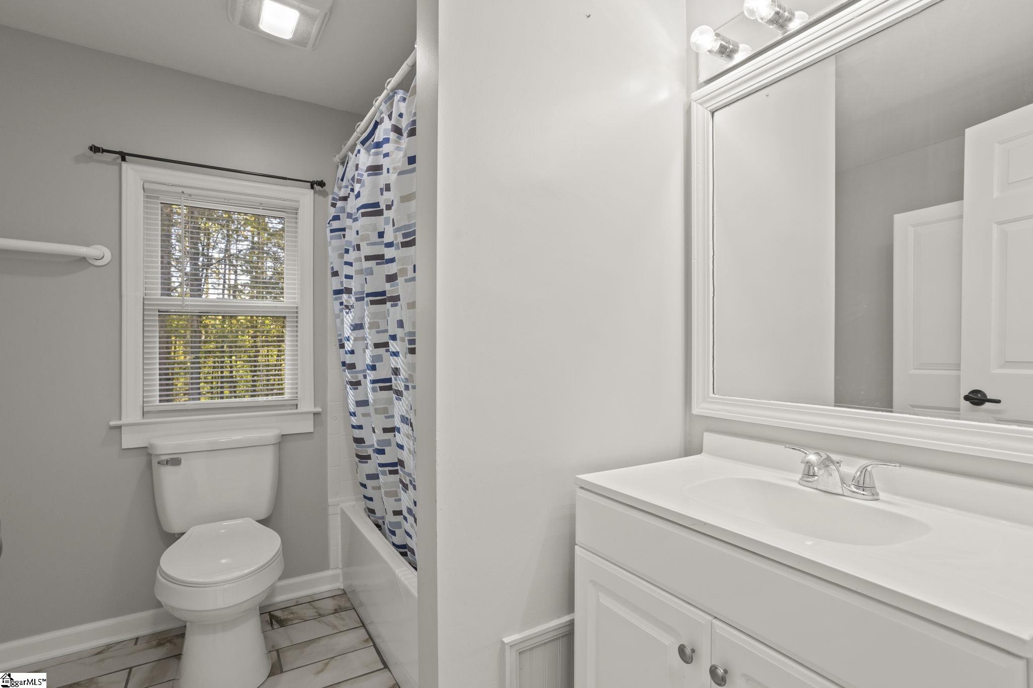 123 Country Acres Road Greenwood, SC 29646 - Photo 27 of 37