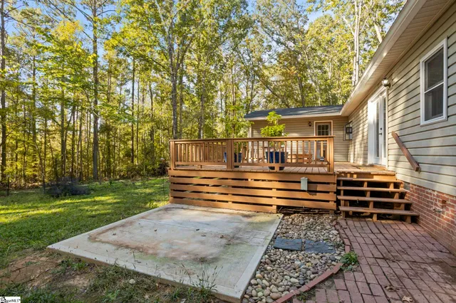 $325,000 | 123 Country Acres Road, Greenwood, SC 29646