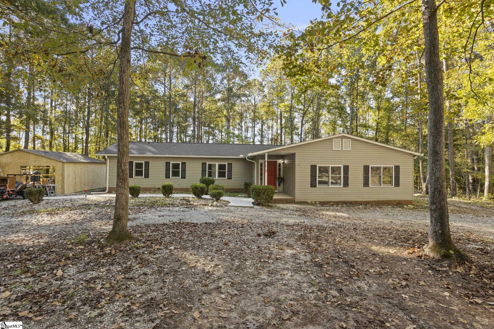 123 Country Acres Road Greenwood, SC 29646 - Photo 4 of 37