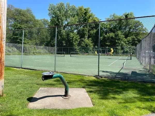 $2,800 | 34 Bryon Road, Unit 3, Boston, MA 02467