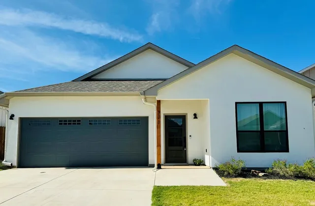 $2,895 | 706 Cirrus Lane, Fredericksburg, TX 78624