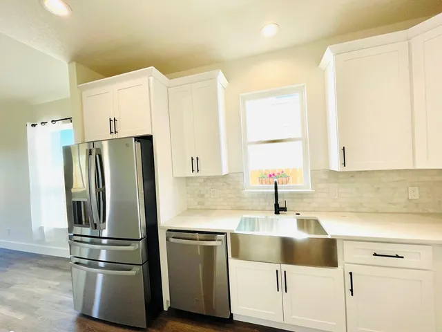 $2,895 | 706 Cirrus Lane, Fredericksburg, TX 78624