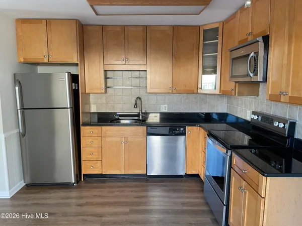 $1,500 | 133 Southeast 48th Street, Unit 2, Oak Island, NC 28465