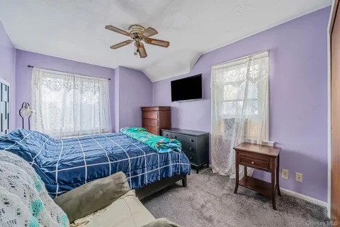 $695,000 | 247-18 137th Avenue | Queens