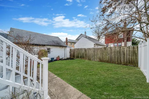 $695,000 | 247-18 137th Avenue | Queens