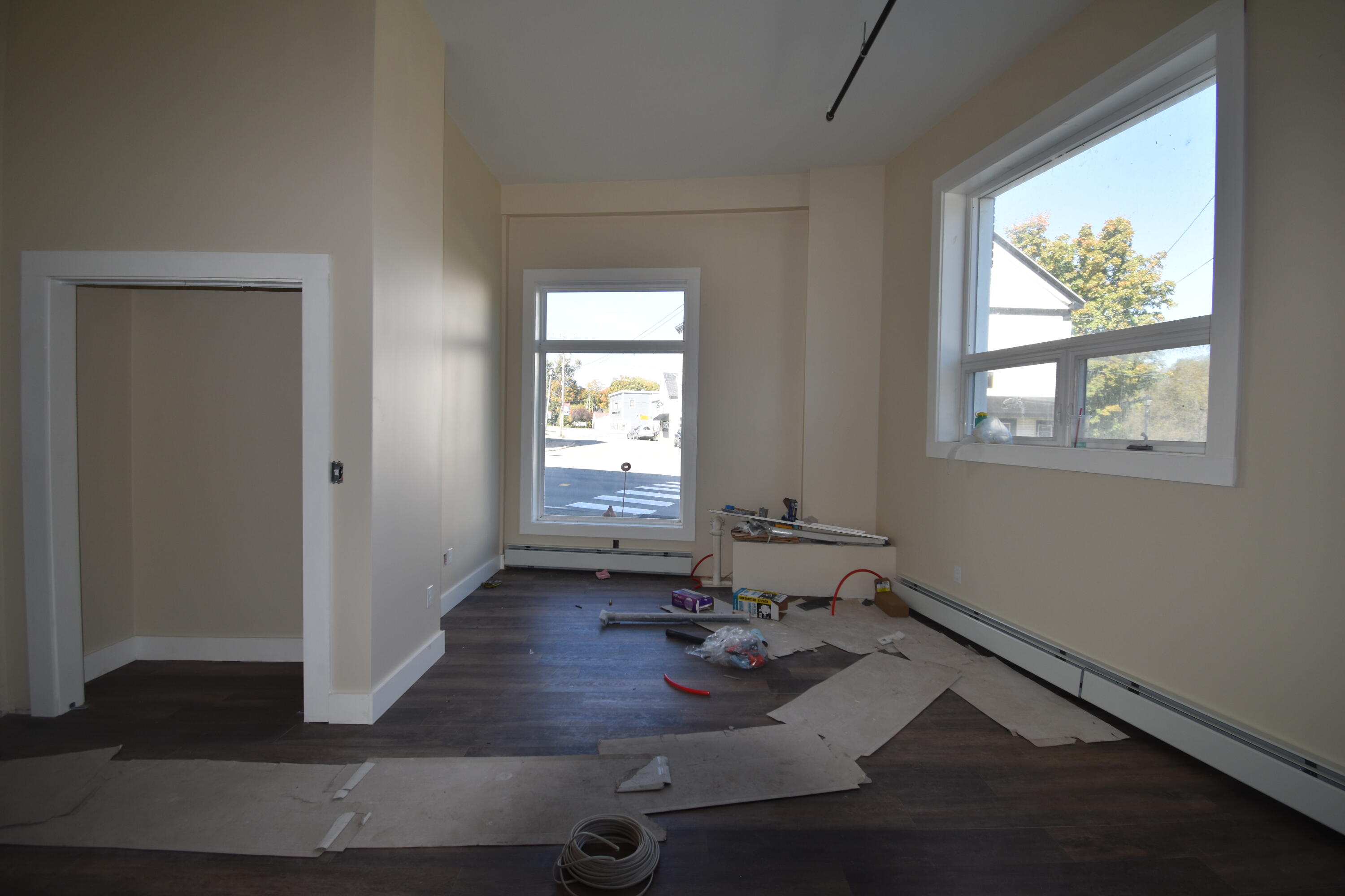 161 Main Street Newport, ME 04953 - Photo 5 of 11 Apt