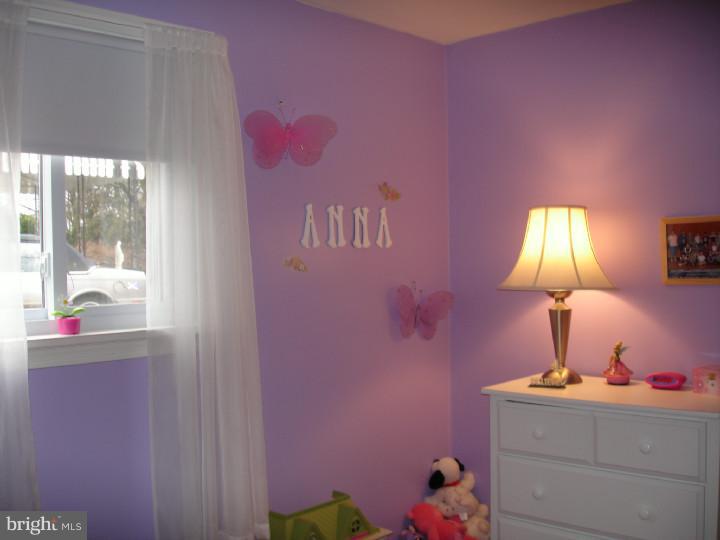 209 Tuscany Road Aston, PA 19014 - Photo 12 of 23 Bedroom 2