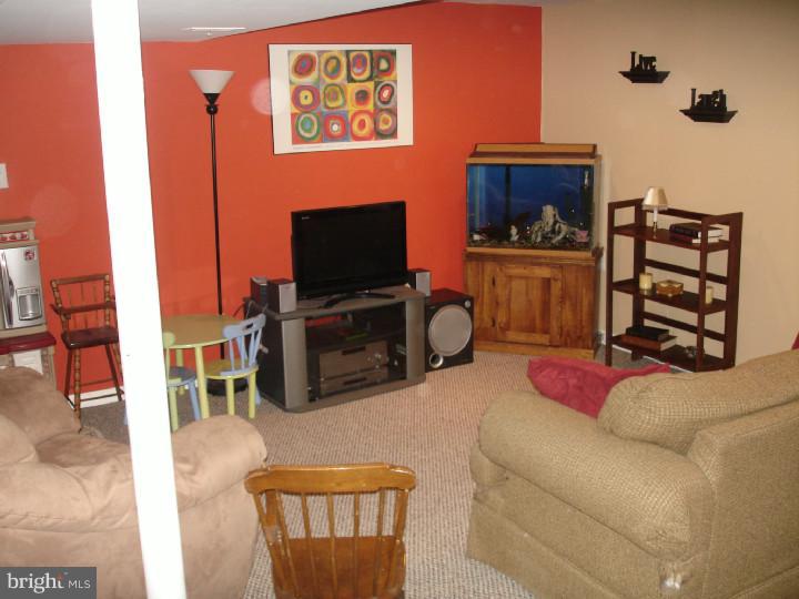 209 Tuscany Road Aston, PA 19014 - Photo 23 of 23 Basement - Finished