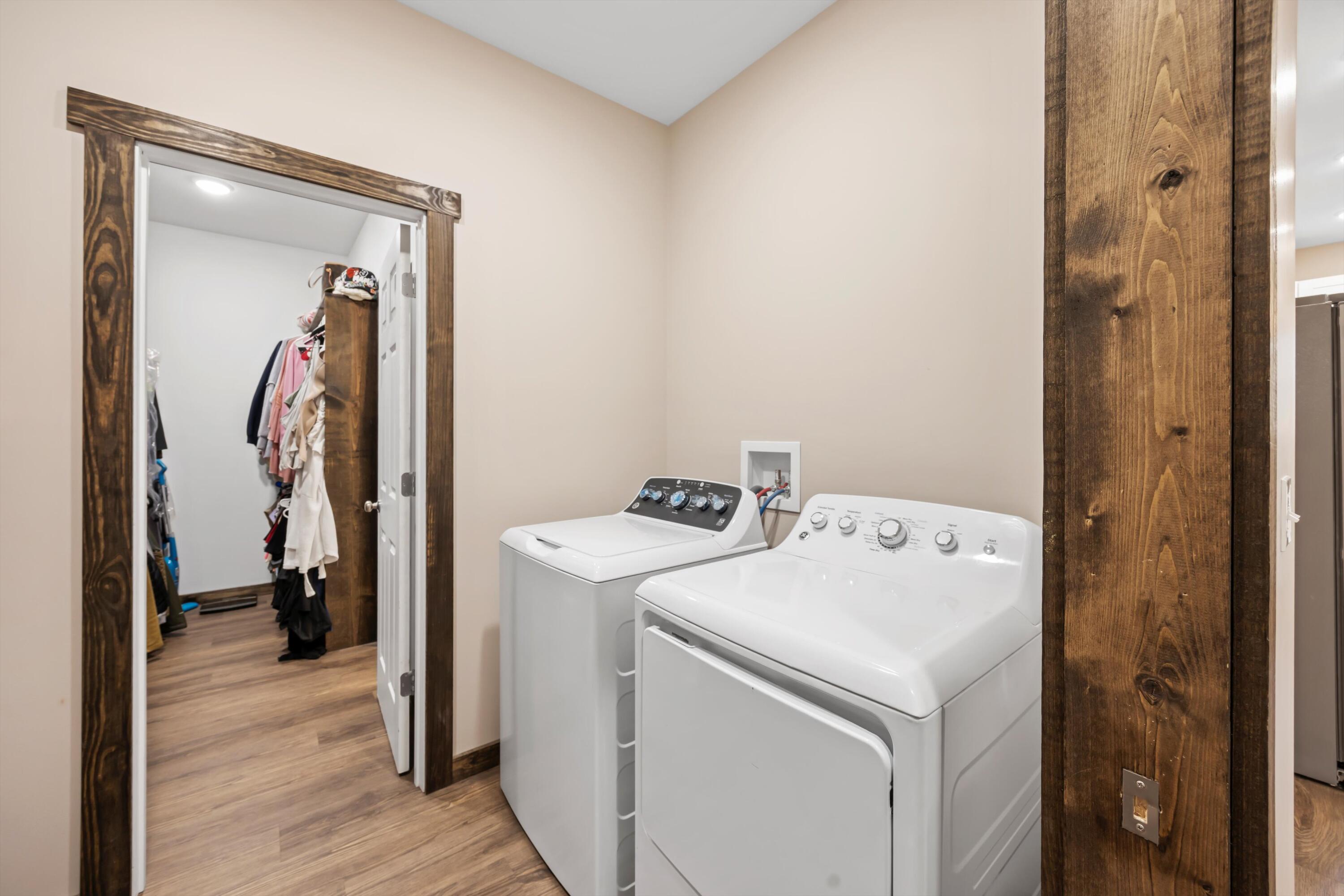 1717 Norton Bridge Road Chatsworth, GA 30705 - Photo 14 of 34 20-090A9837