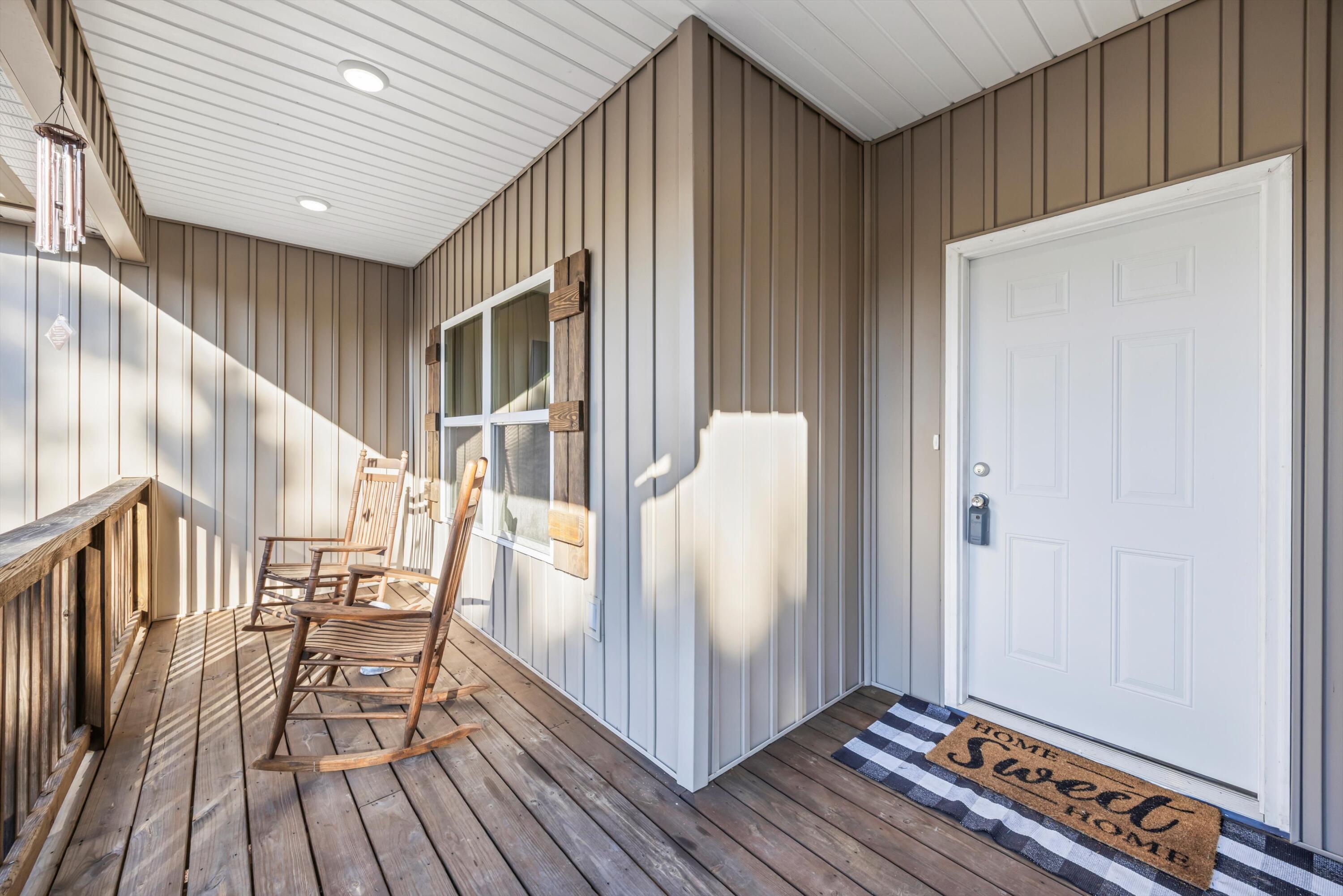 1717 Norton Bridge Road Chatsworth, GA 30705 - Photo 2 of 34 05-090A9897