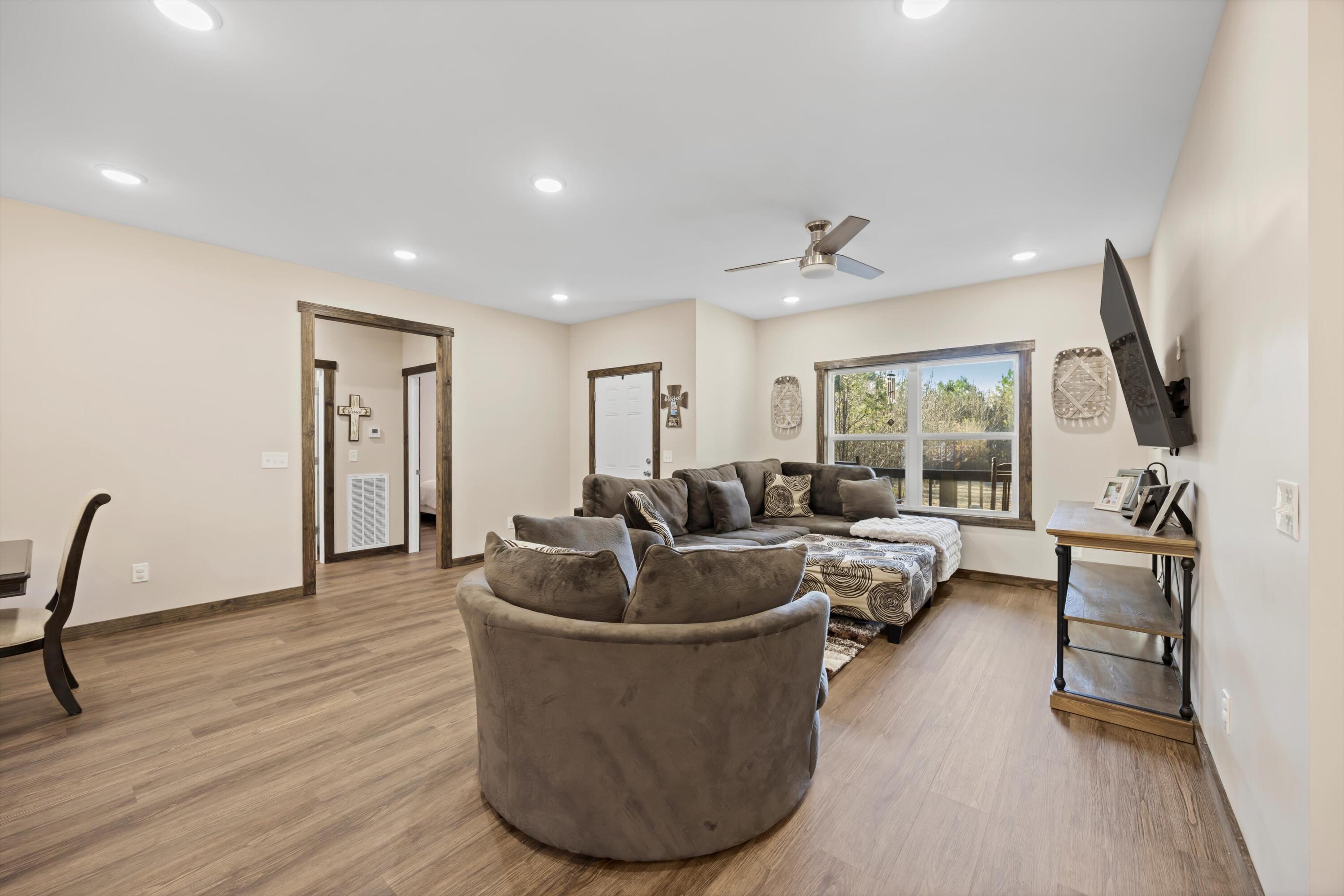 1717 Norton Bridge Road Chatsworth, GA 30705 - Photo 5 of 34 07-090A9767