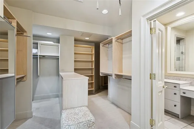 $745,000 | 400 Metairie-Hammond Highway, Unit 5E, Metairie, LA 70005