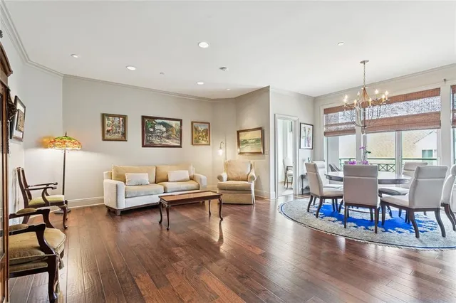 $745,000 | 400 Metairie-Hammond Highway, Unit 5E, Metairie, LA 70005