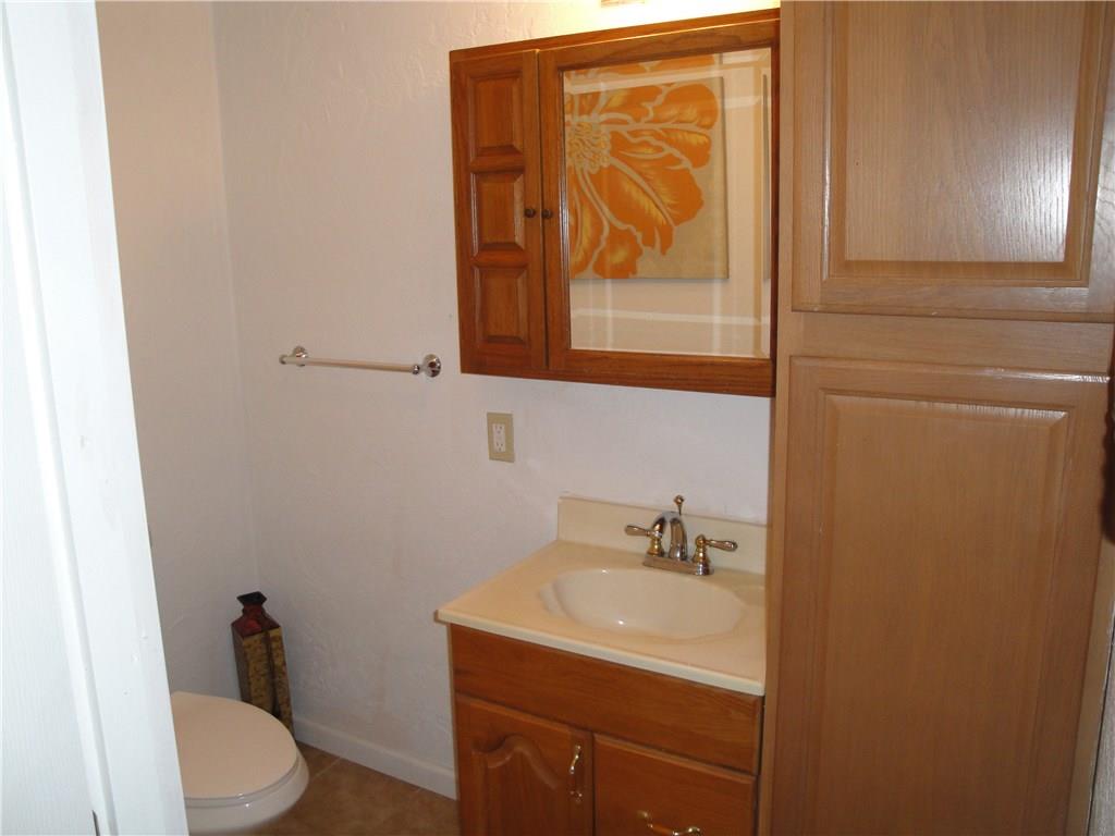 1935 Noblestown Road Pittsburgh, PA 15205 - Photo 22 of 25 Gallery Image 22