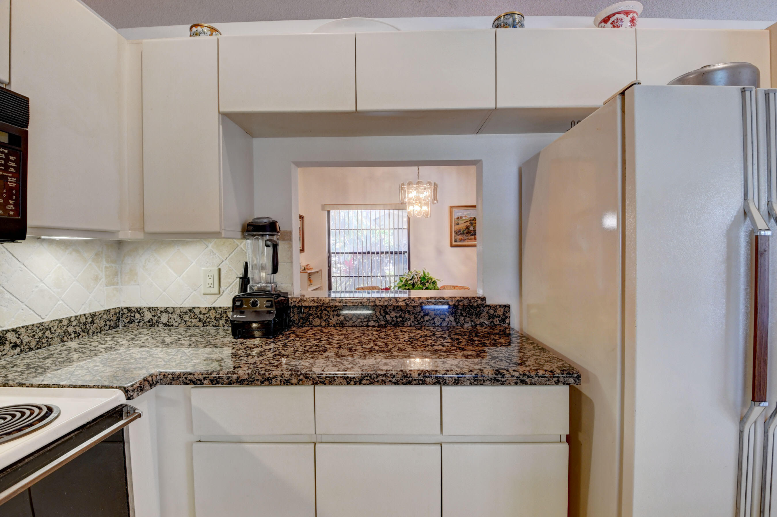 11600 Island Lakes Lane Boca Raton, FL 33498 - Photo 22 of 41 Kitchen