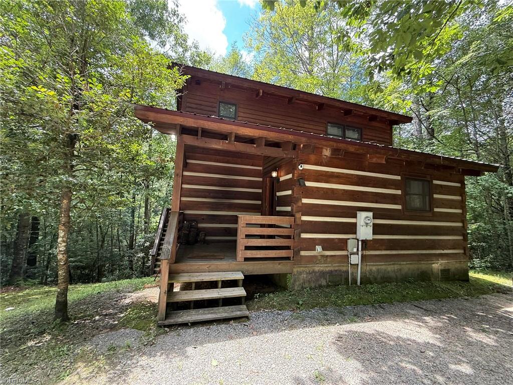 1105 Fall Creek Road Purlear, NC 28665 - Photo 31 of 48