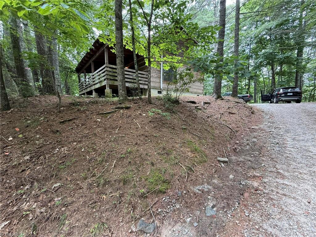 1105 Fall Creek Road Purlear, NC 28665 - Photo 9 of 48