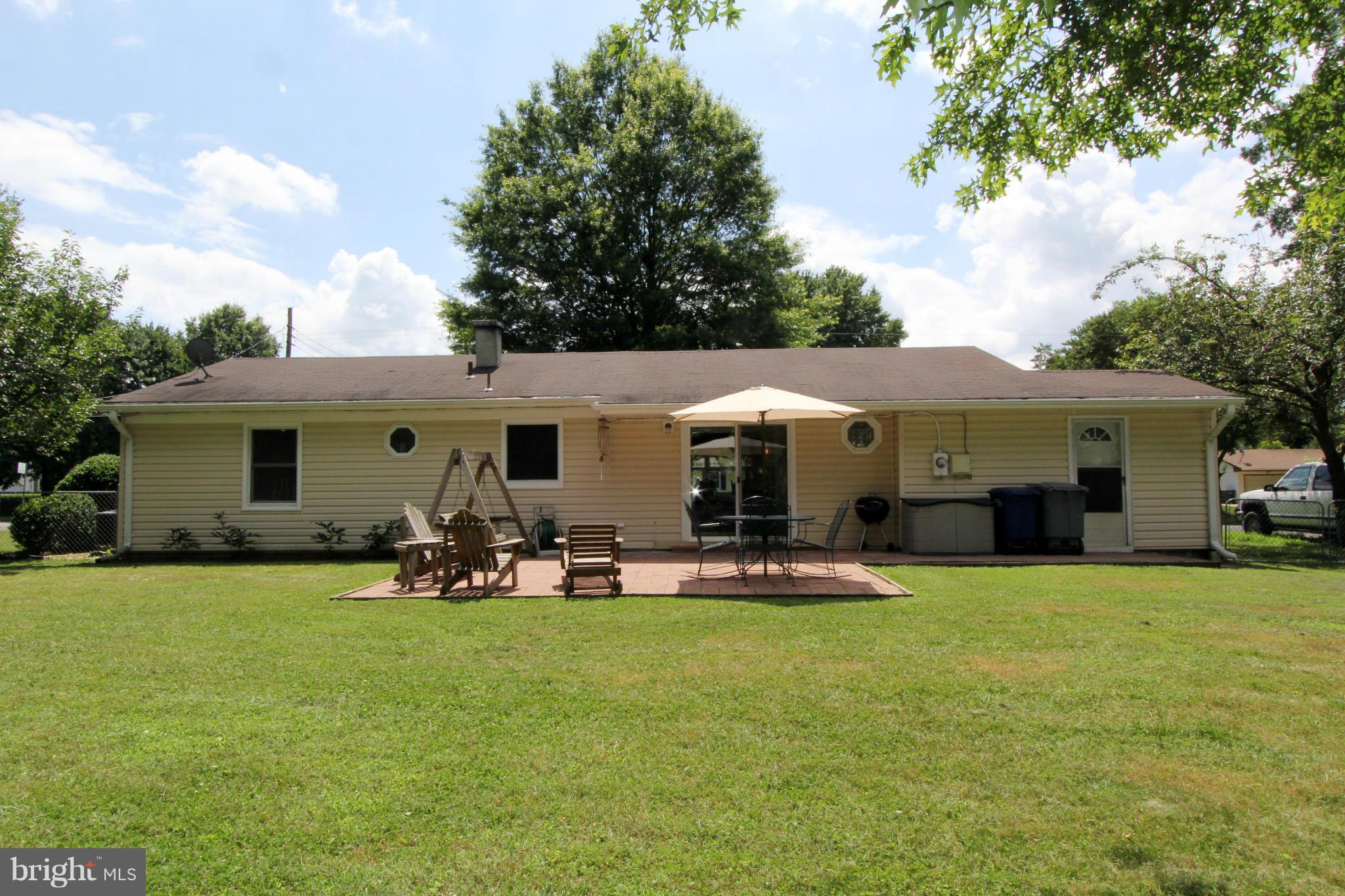 8109 Russell Road Alexandria, VA 22309 - Photo 2 of 25 Exterior (Rear)