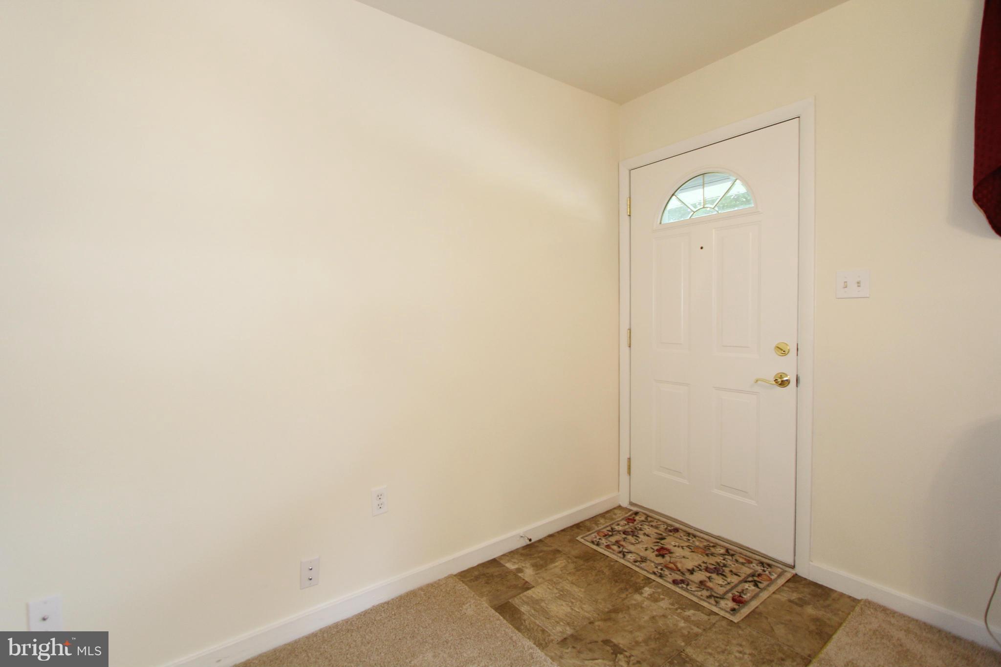 8109 Russell Road Alexandria, VA 22309 - Photo 7 of 25 Foyer