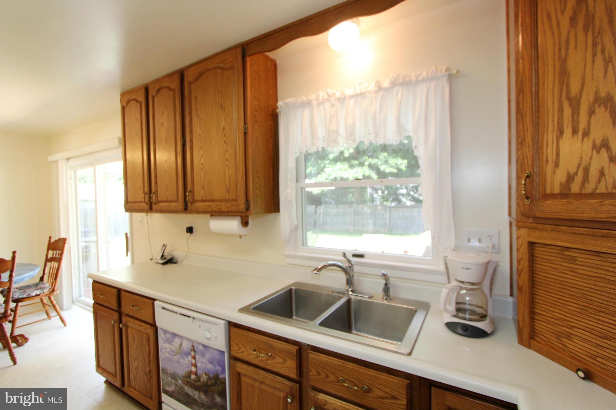 8109 Russell Road Alexandria, VA 22309 - Photo 10 of 25 Kitchen 3