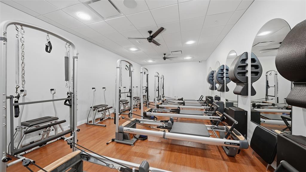 401 North Point Road, Unit 303 Osprey, FL 34229 - Photo 88 of 100 Gallery Image 88