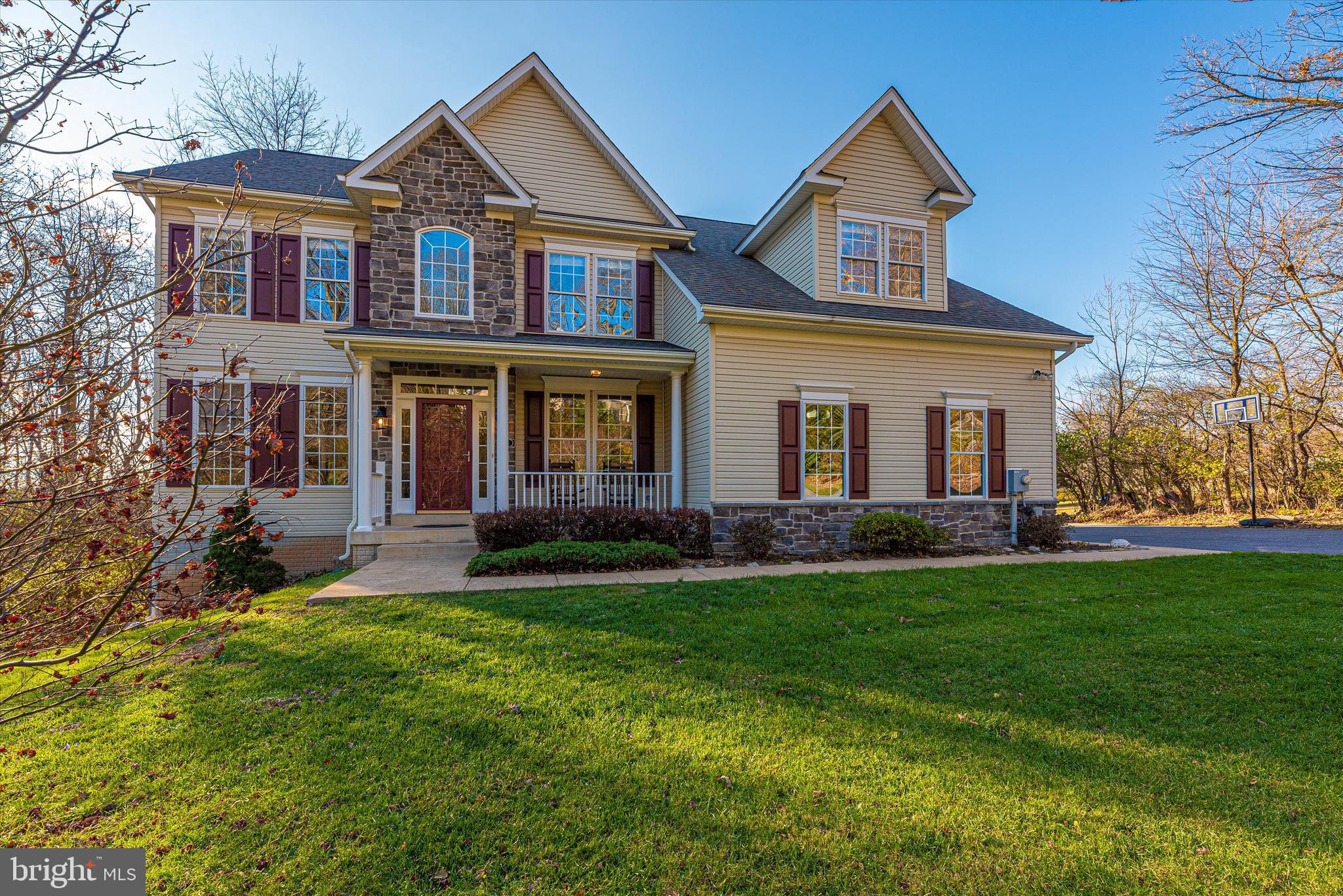 4905 Round Hill Road Frederick, MD 21702 - Photo 3 of 56 Exterior Front