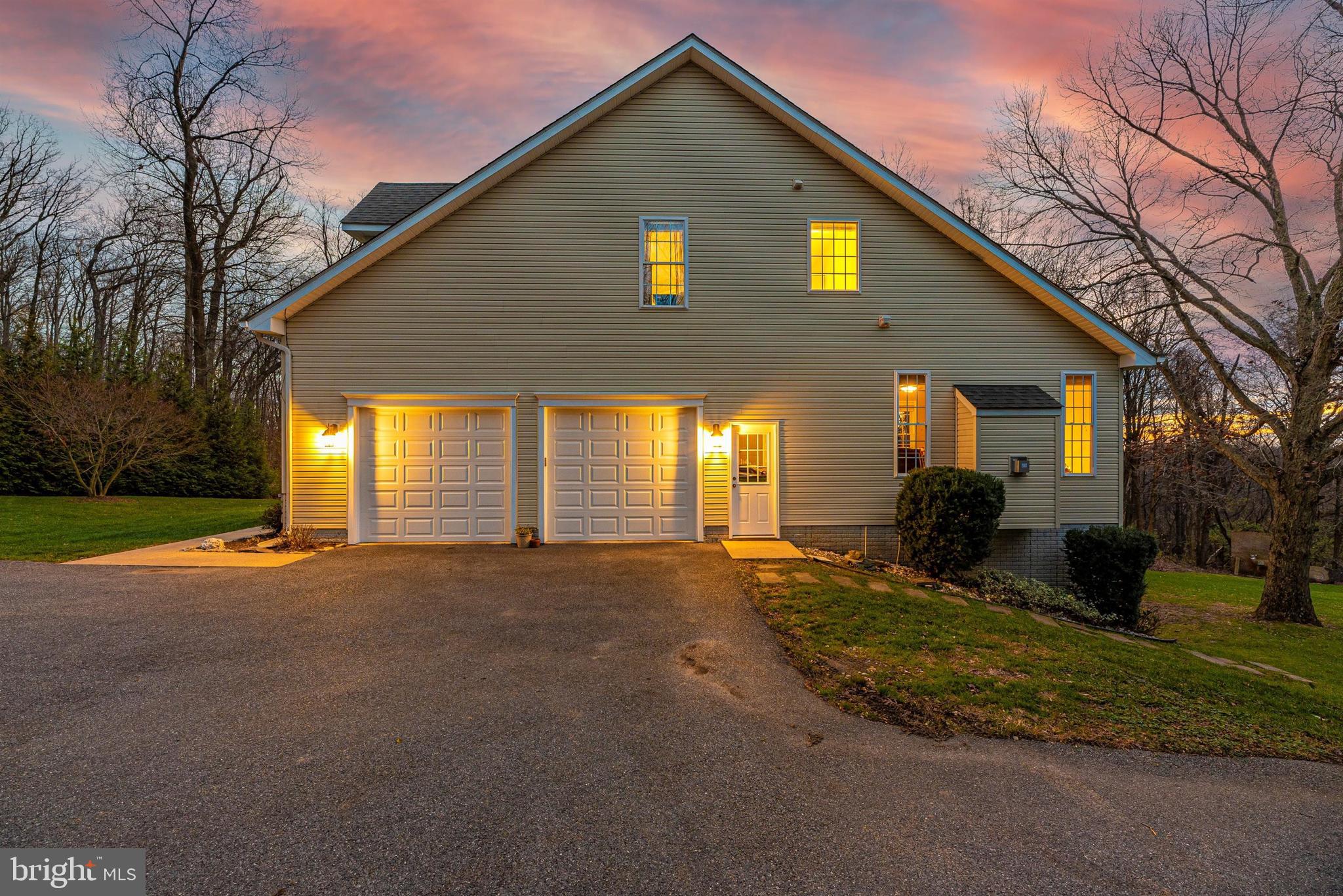 4905 Round Hill Road Frederick, MD 21702 - Photo 45 of 56 Exterior Side