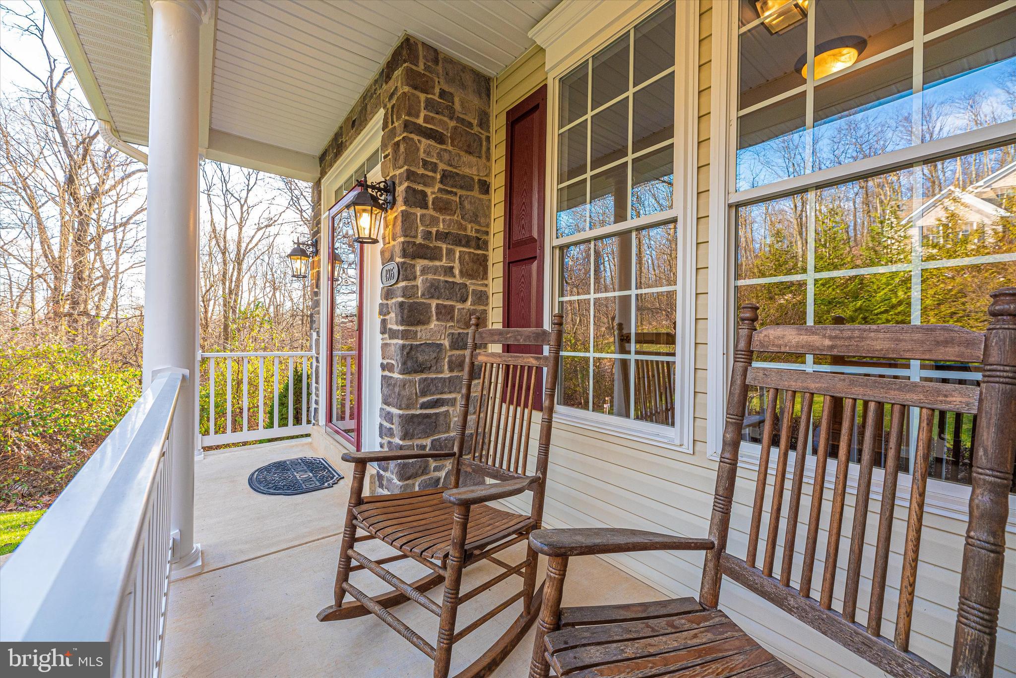 4905 Round Hill Road Frederick, MD 21702 - Photo 9 of 56 Front Porch