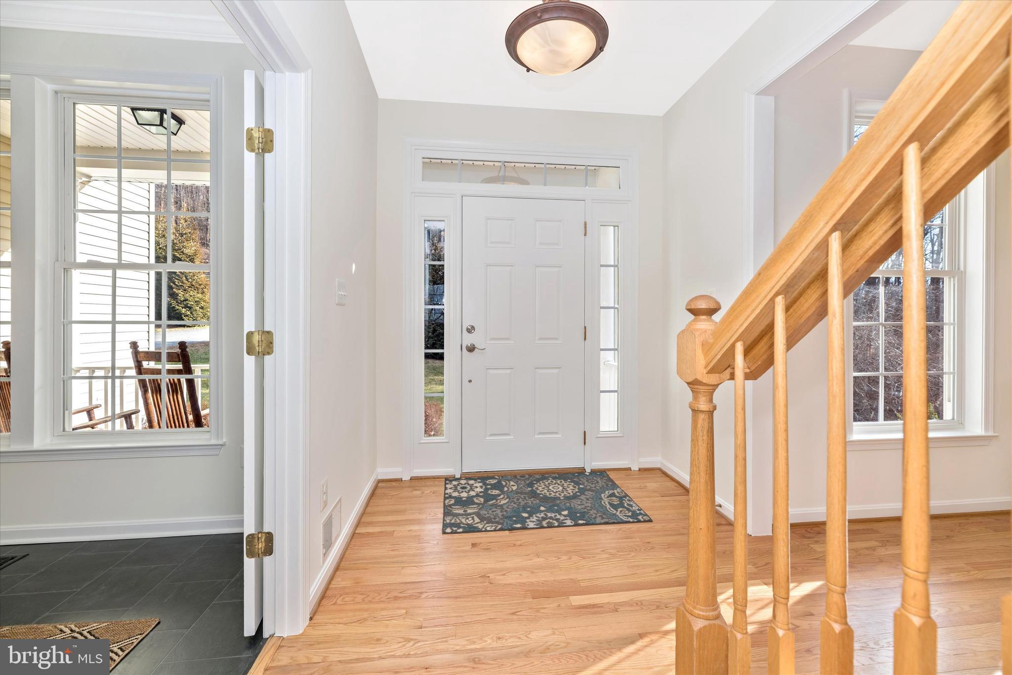 4905 Round Hill Road Frederick, MD 21702 - Photo 10 of 56 Front Foyer