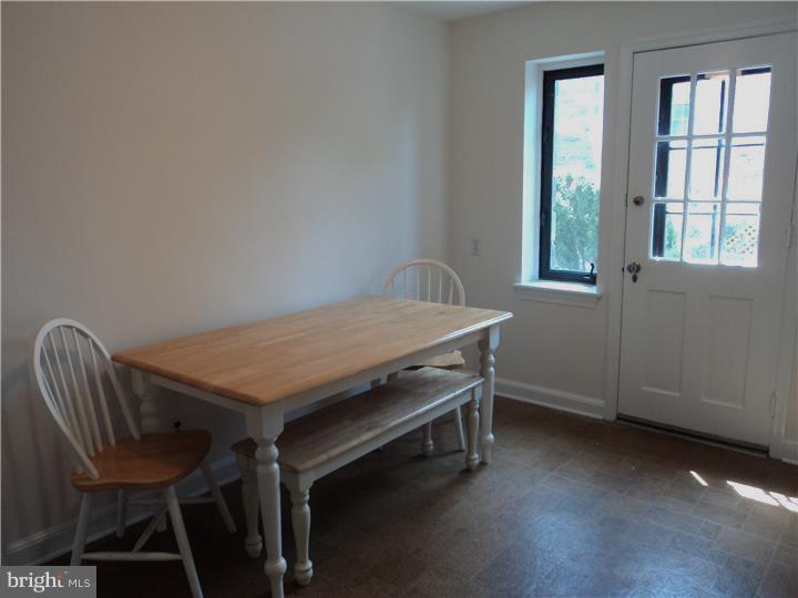 Breakfast Room