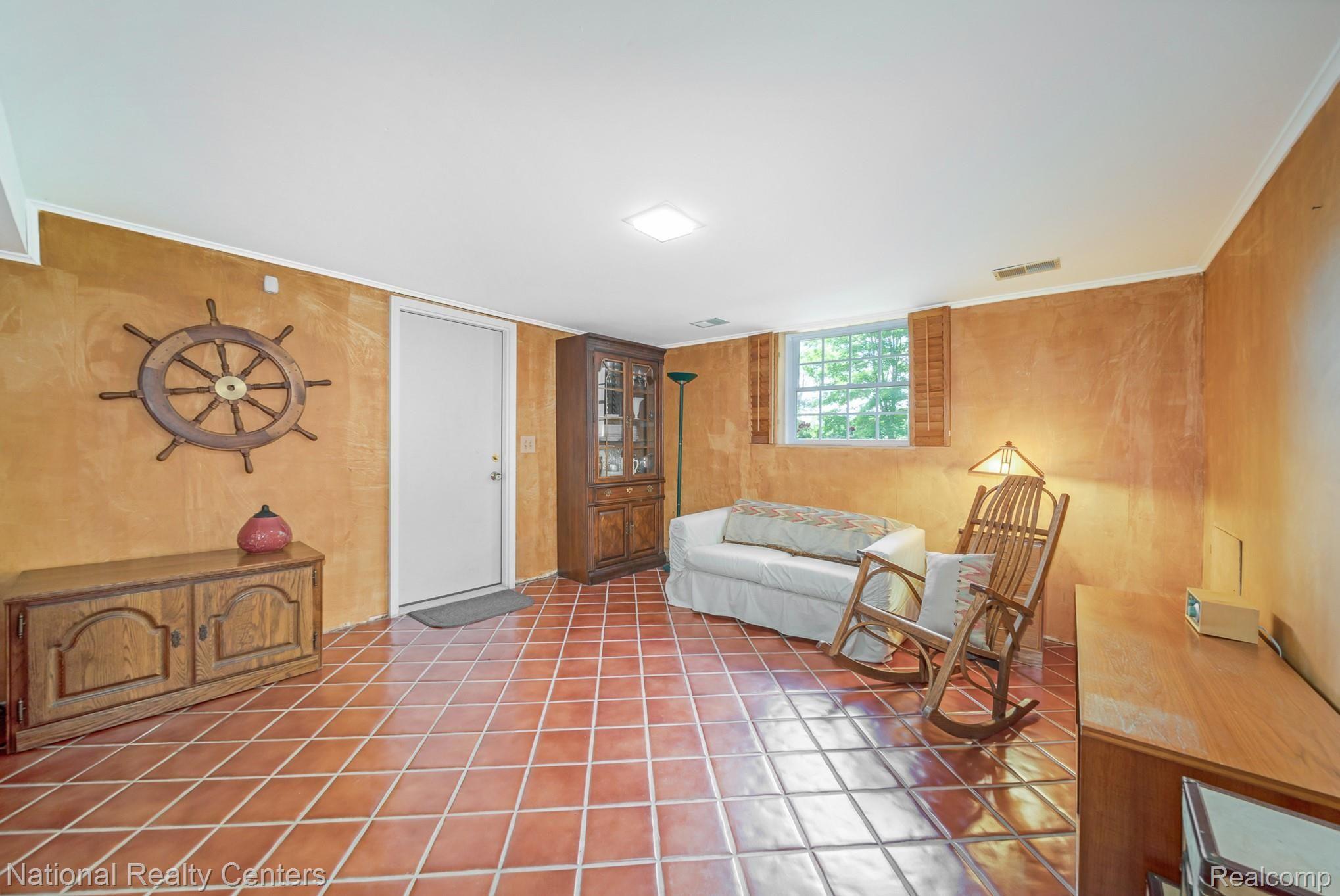 5700 Hagerman Road Leonard, MI 48367 - Photo 23 of 41 5700-Hagerman_30.jpg